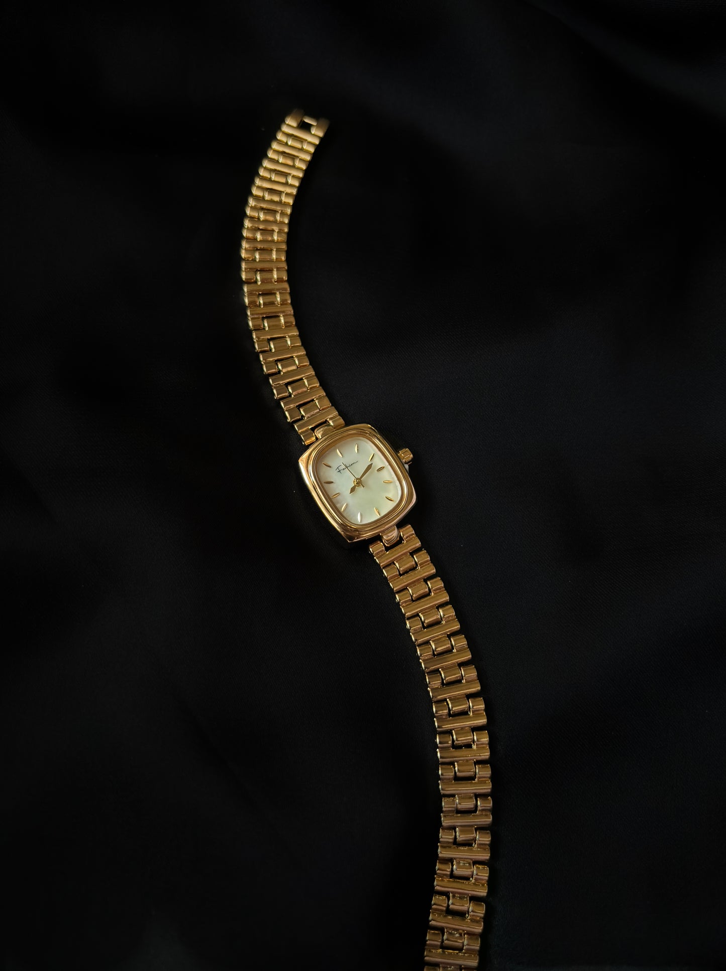 Premium Watch-001
