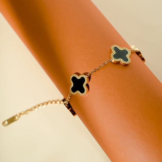 Black clover Bracelet