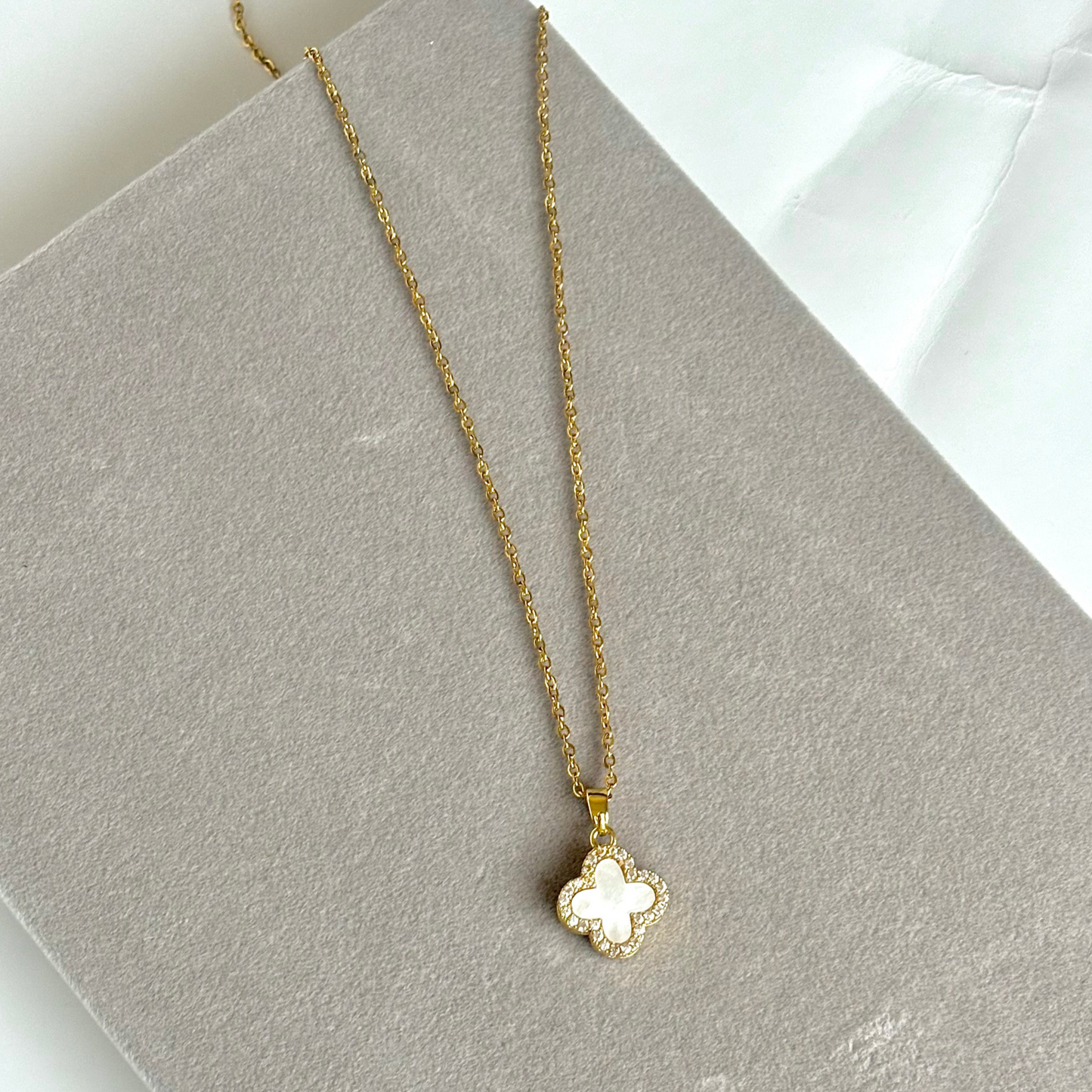 Double sided Clover Necklace